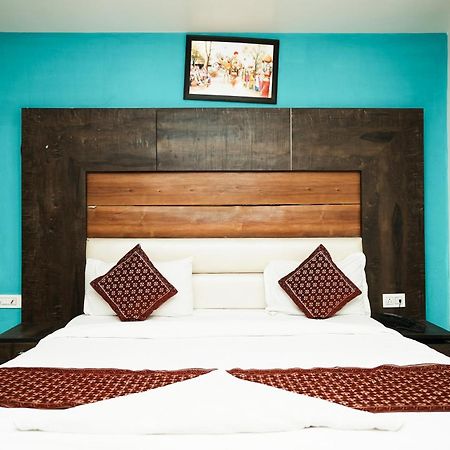 Hotel Amour Near Igi Delhi Airport New Delhi Exterior photo